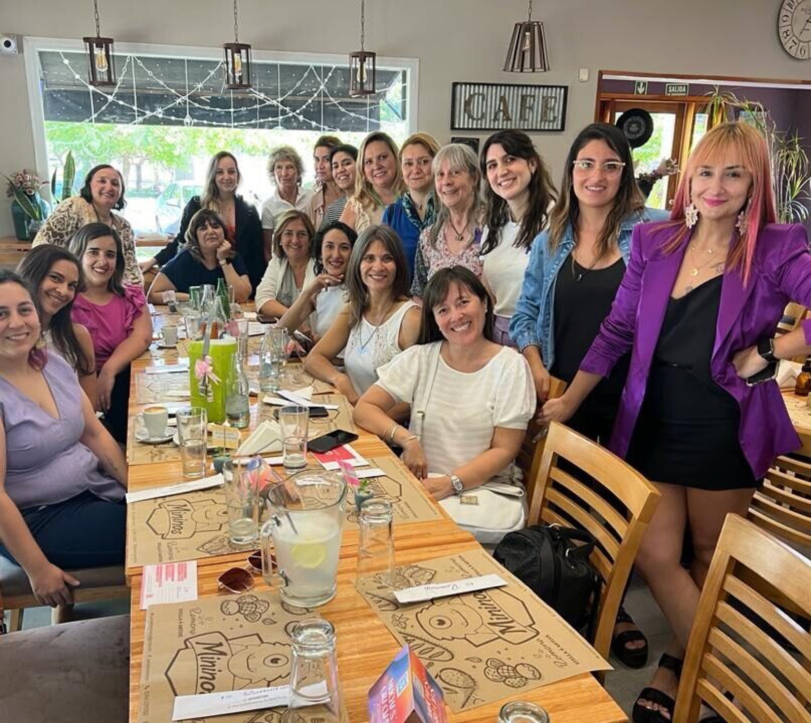 Asistentes del Lunch Empresarial